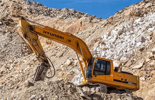Rostoucí globální investice do těžby: Proč jsou spolehlivá hydraulická těsnění kritická pro těžká...
